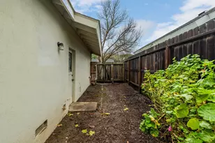 75 San Carlos Way, Novato, CA 94945 - Photo 32