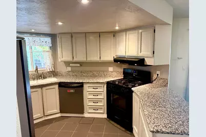 Alamo Drive #146, Vacaville, CA 95867 - Photo 12