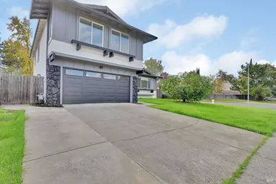 2800 Elmhurst Circle, Fairfield, CA 94533 - Photo 2