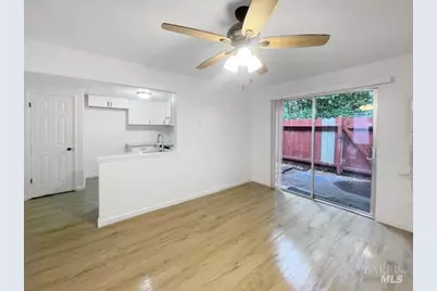 217 Del Luz Court, Fairfield, CA 94533 - Photo 8