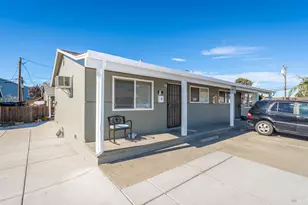 1541 Rayburn Ct, Fairfield, CA 94533 - Photo 6