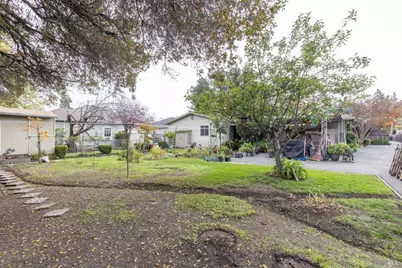 2030 W Pueblo Avenue, Napa, CA 94558 - Photo 16