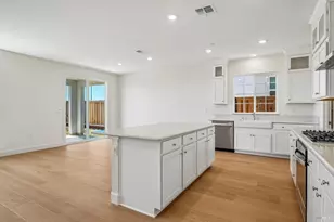 2361 Newcastle Dr, Vacaville, CA 95687 - Photo 6