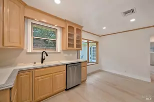 1342 Monteith Dr, Vallejo, CA 94590 - Photo 20