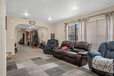 613 Marcia Lane, Suisun City, CA 94585 - Photo 4