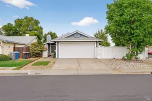 773 Peregrine Way, Vacaville, CA 95687 - Photo 2