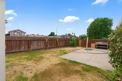 773 Peregrine Way, Vacaville, CA 95687 - Photo 30
