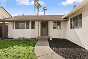 28 Amador Cir, Rio Vista, CA 94571 - Photo 1