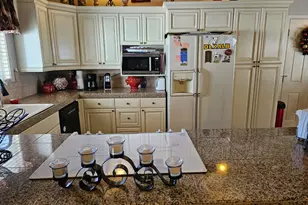 12704 Island Cir, Clearlake Oaks, CA 95423 - Photo 18