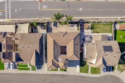 247 Cantada Way, American Canyon, CA 94503 - Photo 10