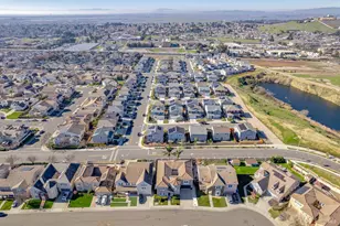 247 Cantada Way, American Canyon, CA 94503 - Photo 12