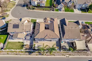 247 Cantada Way, American Canyon, CA 94503 - Photo 6