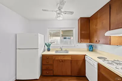 1949 New Jersey Street, Fairfield, CA 94533 - Photo 12