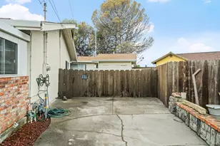 1949 New Jersey St, Fairfield, CA 94533 - Photo 40