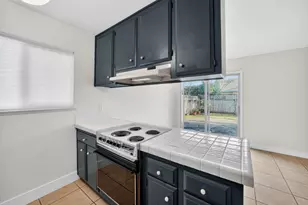 970 Madison Dr, Sonoma, CA 95476 - Photo 14