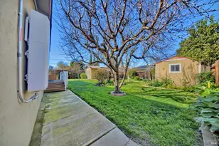 650 W C St, Dixon, CA 95620 - Photo 40
