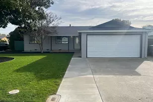 324 Trinity Dr, Vacaville, CA 95687 - Photo 4