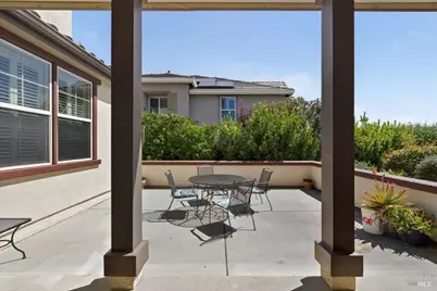 306 Shining Horse Way, Vacaville, CA 95688 - Photo 6