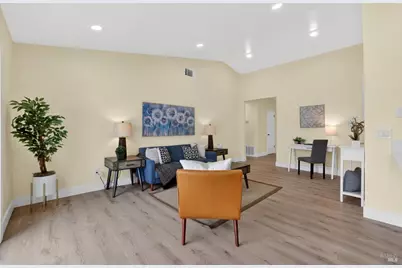 904 Labrador Way, Suisun City, CA 94585 - Photo 12