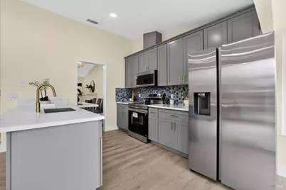 904 Labrador Way, Suisun City, CA 94585 - Photo 18