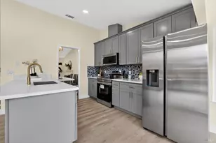 904 Labrador Way, Suisun City, CA 94585 - Photo 18