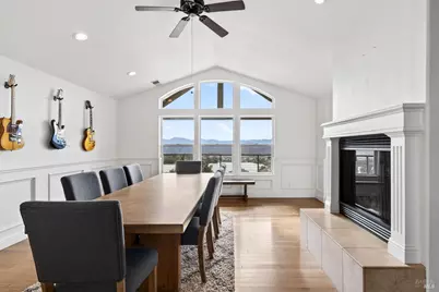 17437 Greenridge Road, Hidden Valley Lake, CA 95467 - Photo 32