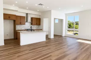 719 Catherine St, Vacaville, CA 95688 - Photo 1