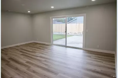 1265 Alderwood Way, Vacaville, CA 95687 - Photo 8