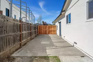 550 N Lincoln St, Dixon, CA 95620 - Photo 14