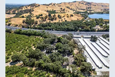 5930 Cherry Glen Road, Vacaville, CA 95688 - Photo 6