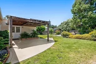 2766 Iowa St, Napa, CA 94558 - Photo 26