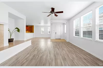 7256 Willow Creek Circle, Vallejo, CA 94591 - Photo 12