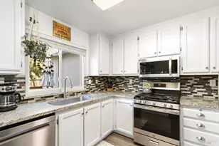 190 Waterford Dr, Vacaville, CA 95688 - Photo 16