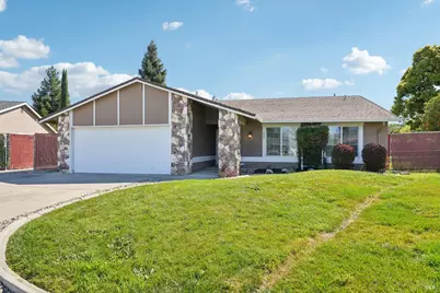 226 Richard Place, Vacaville, CA 95687 - Photo 1