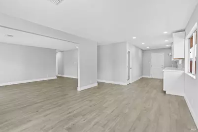 2438 Oceanic Drive, Fairfield, CA 94533 - Photo 18