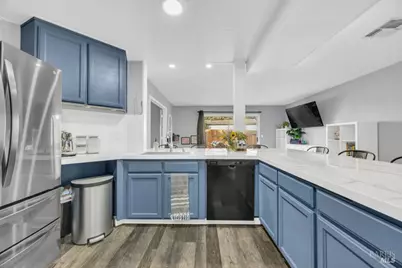 1320 Angela Court, Dixon, CA 95620 - Photo 12