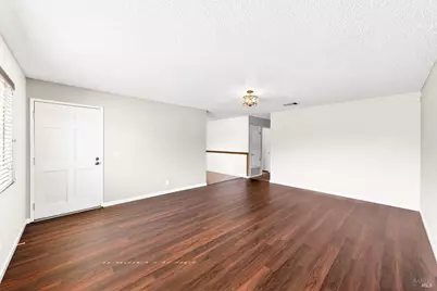 279 Livingston Avenue, Vacaville, CA 95687 - Photo 8