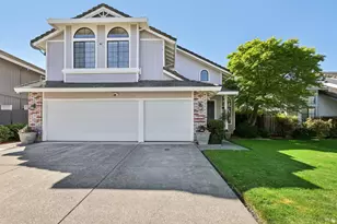 1422 Roman Dr, Rohnert Park, CA 94928 - Photo 1