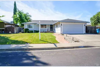 1066 Woodridge Drive, Vacaville, CA 95687 - Photo 1