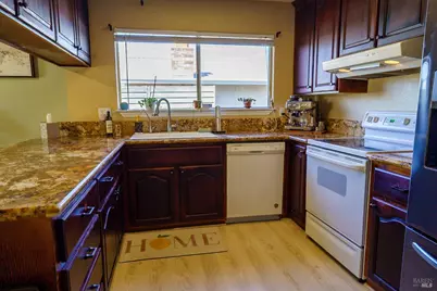 1066 Woodridge Drive, Vacaville, CA 95687 - Photo 4