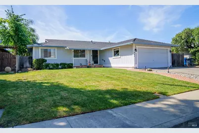 1066 Woodridge Drive, Vacaville, CA 95687 - Photo 2