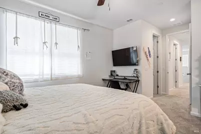 2043 Karen Place, Rohnert Park, CA 94928 - Photo 22