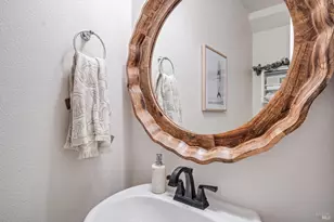 2043 Karen Pl, Rohnert Park, CA 94928 - Photo 12