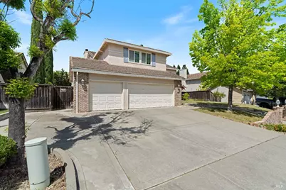 2266 Palmer Circle, Fairfield, CA 94534 - Photo 2