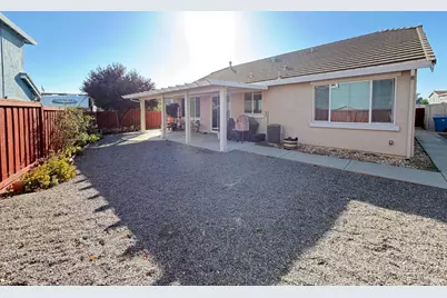 1043 Parkside Drive, Vacaville, CA 95688 - Photo 30
