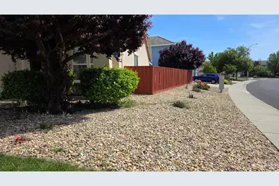 1043 Parkside Drive, Vacaville, CA 95688 - Photo 4