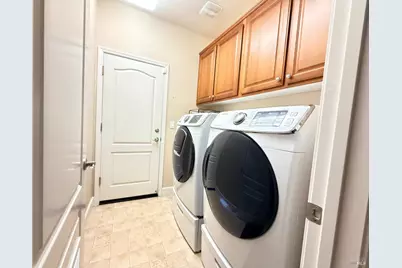 1043 Parkside Drive, Vacaville, CA 95688 - Photo 24