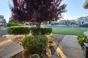 1043 Parkside Dr, Vacaville, CA 95688 - Photo 6