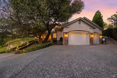 2054 Pinecrest Court, Vacaville, CA 95688 - Photo 18