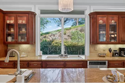 2054 Pinecrest Court, Vacaville, CA 95688 - Photo 52